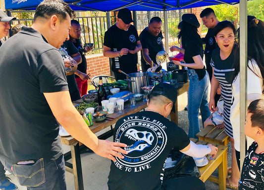motorcycle-club-dinner-party