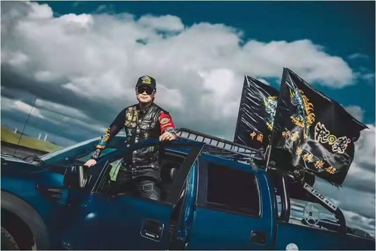 Designing Your Own Custom Motorcycle Flag: Showcasing Individuality and Uniting Motorcycle Club Members