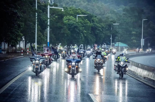 Unleashing the Coolest Custom Motorcycles: Explore the World of Two-Wheeled Art