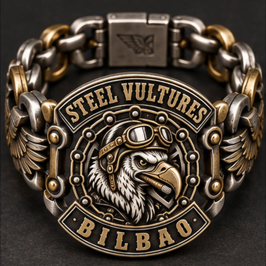 Steel Vultures Bilbao custom link bracelet with articulated feather and chain ring links
