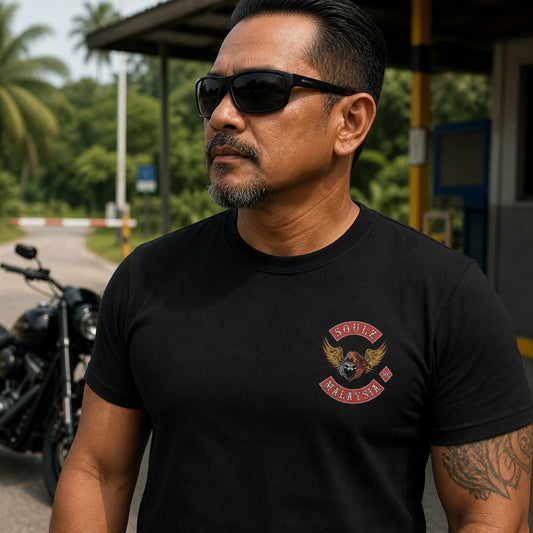 Small Soulz MC Malaysia emblem printed on the left chest of a black short-sleeve club T-shirt.
