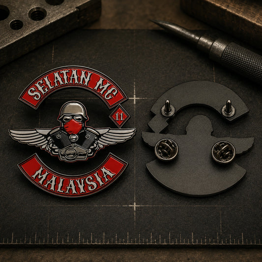 Wide black nickel 3D club pin shown from the rear with two aligned posts and secure clutches.