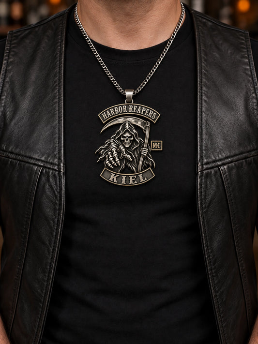 Harbor Reapers Kiel large motorcycle club pendant worn at a realistic 46 mm scale on the same rider's chest.