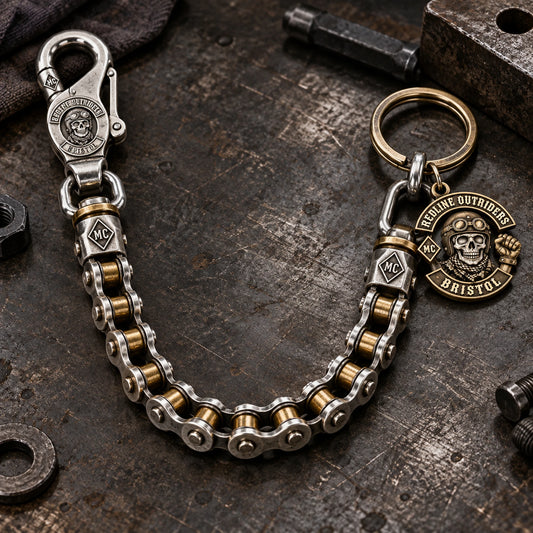 Custom motorcycle club mechanical bike-chain style shown as a physically plausible roller links with engineered end adapters.