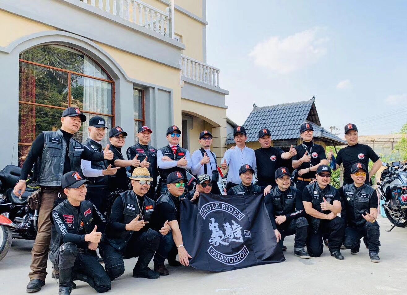 Motorcycle Hats: Must-Have Accessories for Style and Protection