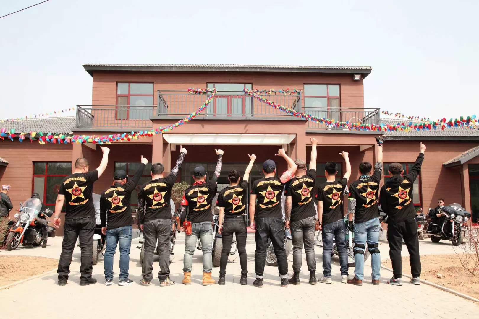 Rev Up Your Social Life: Will Joining Motorcycle Clubs Help You Make Friends?