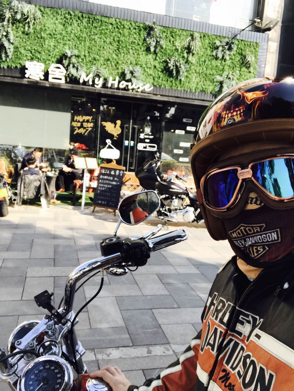 Enhancing Motorcycle Club Member Safety: Vision Protection and Protective Gear