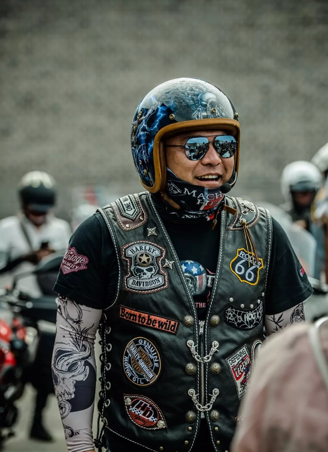 Revving Up Style and Safety: Top Motorcycle Helmet Trends for Motorcycle Club Members in 2023