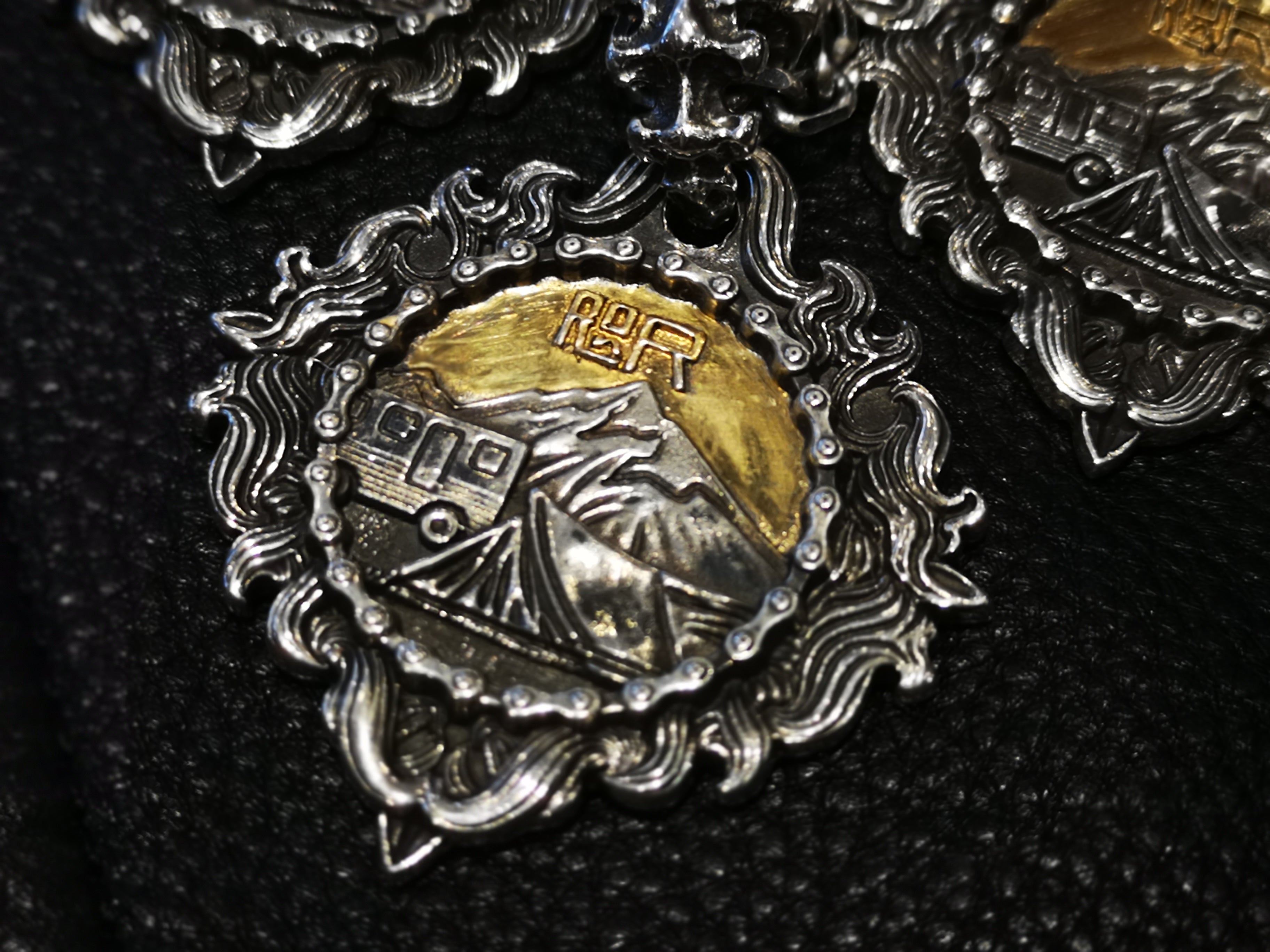 motorclubshop-pendant-custom