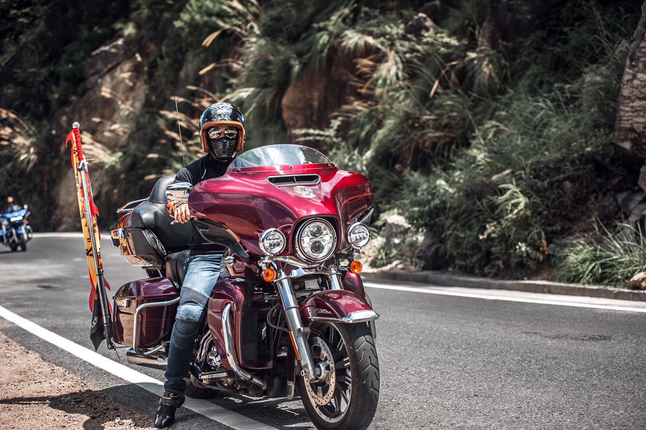 Motorcycle Bikers' Food Culture: Fueling the Ride with Flavor and Nutrition