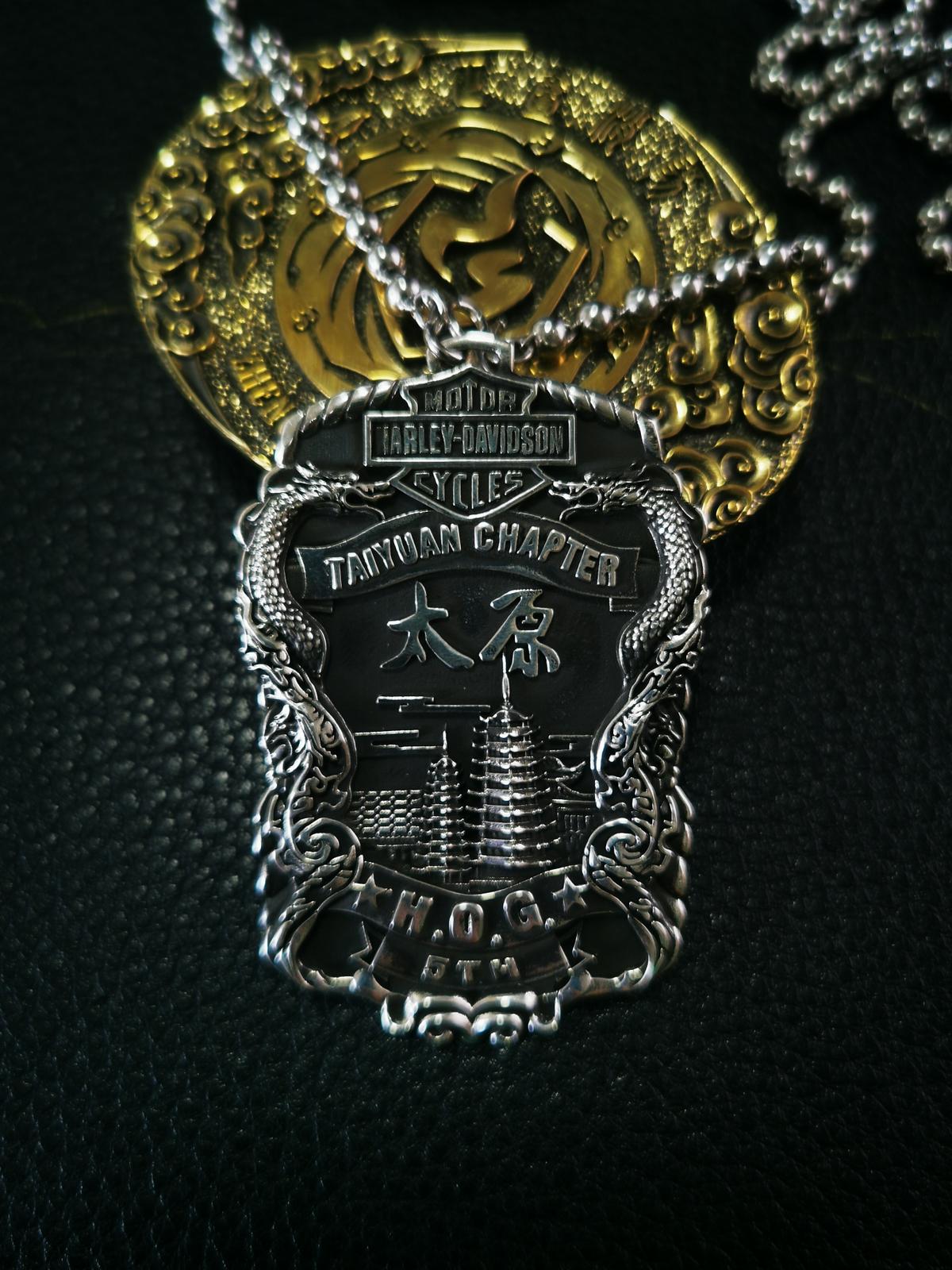 Exploring the Diversity of Motorcycle Club Pendants: A Guide to Different Styles