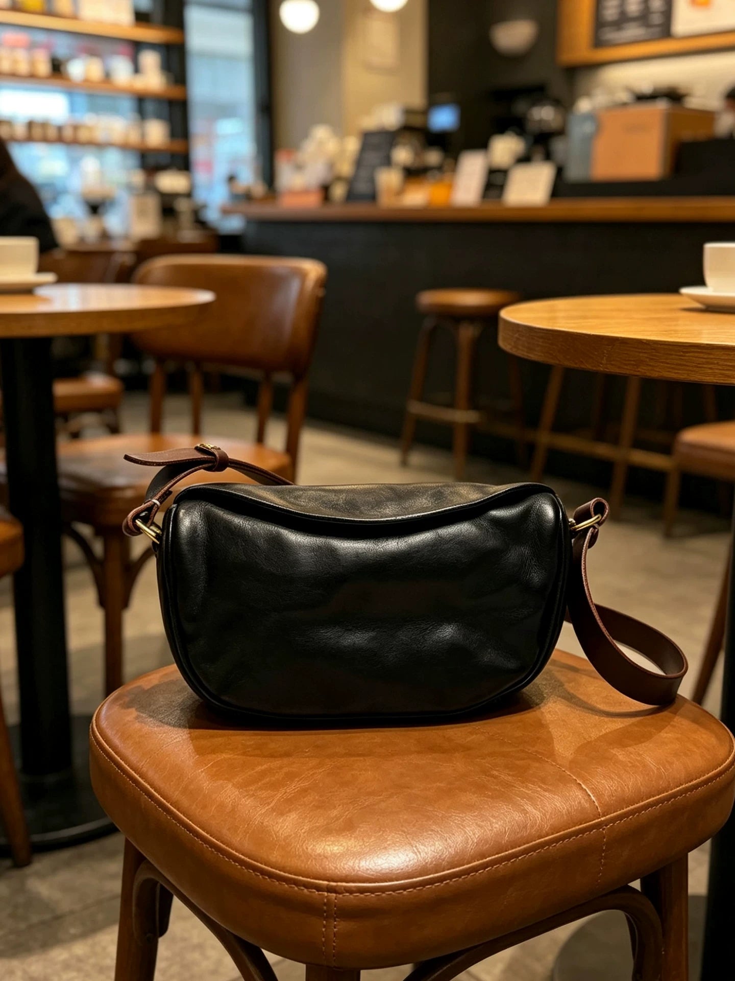 vintage vegetable-tanned leather men's crossbody bag 2