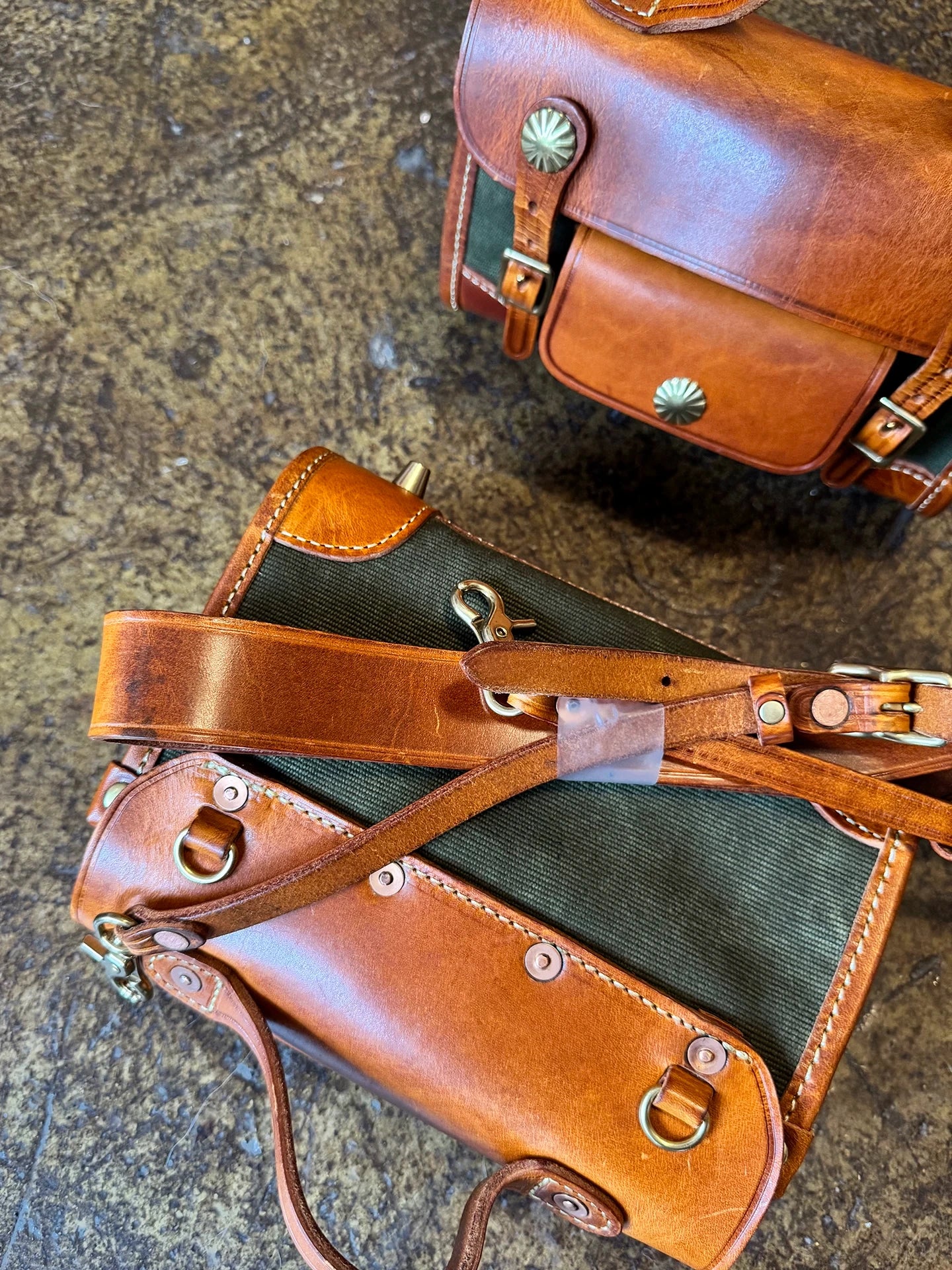 oiled leather shoulder crossbody bag 3