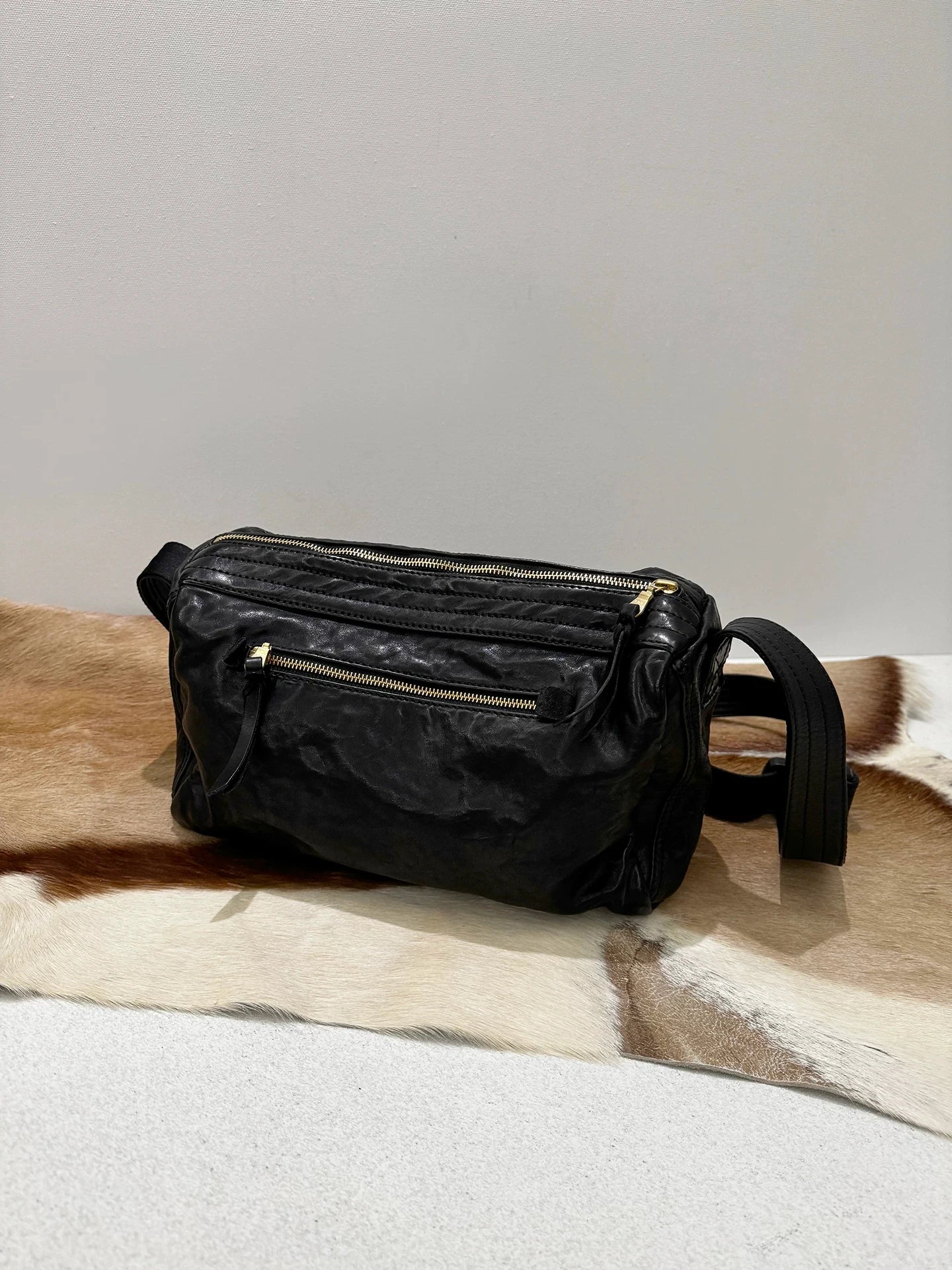 washed horsehide toast hobo crossbody bag 4