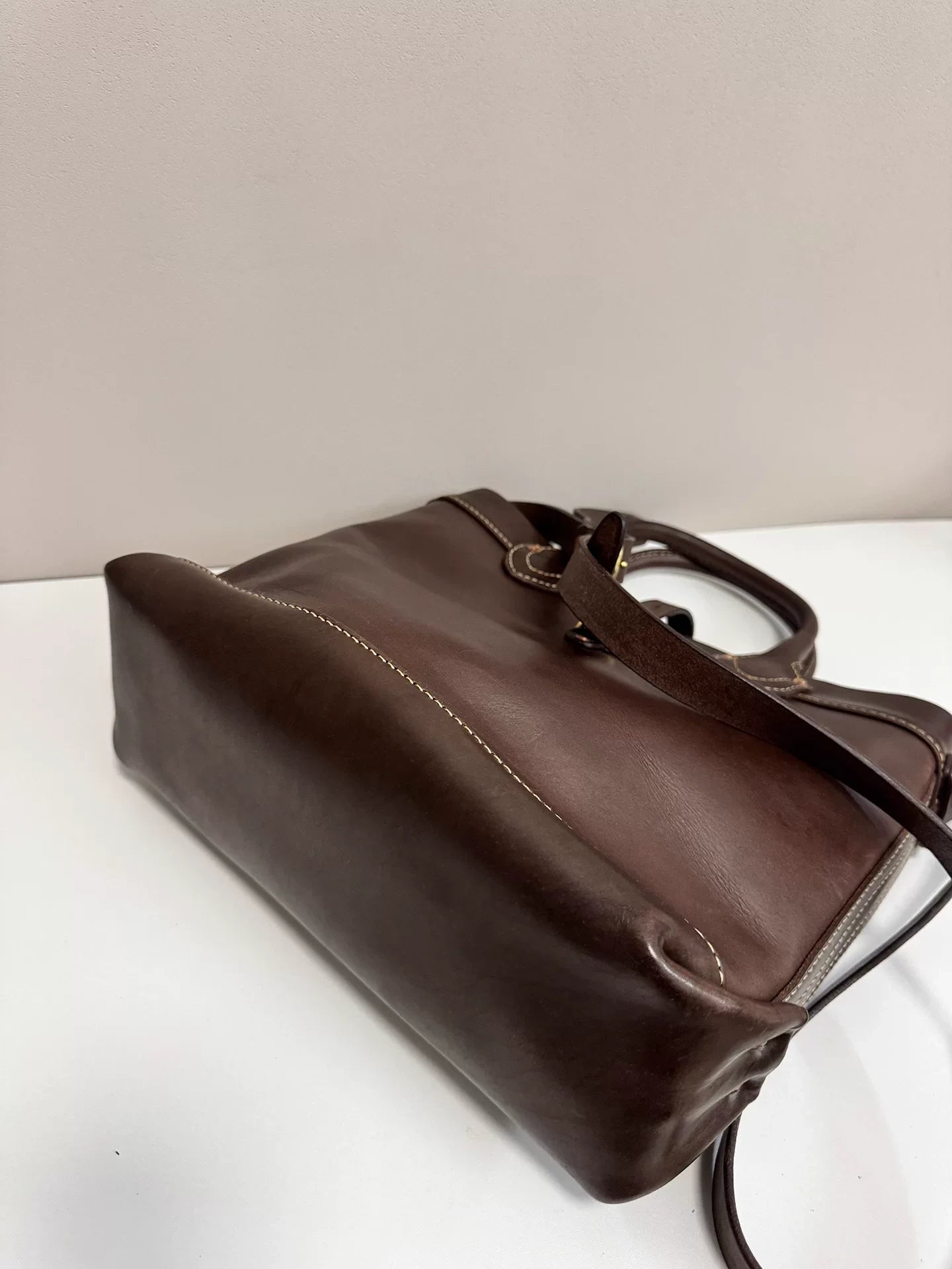 vintage distressed vegetable-tanned leather tote shoulder bag 4