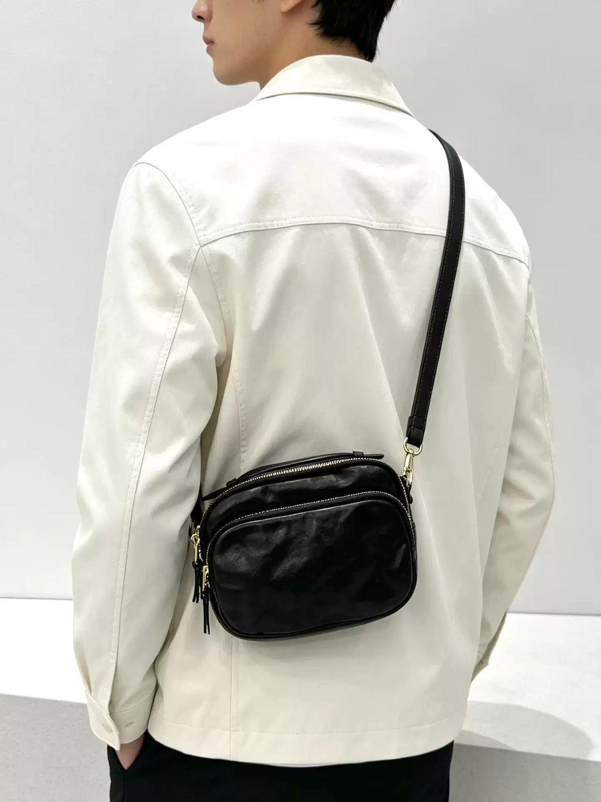 oiled horsehide square crossbody bag 4
