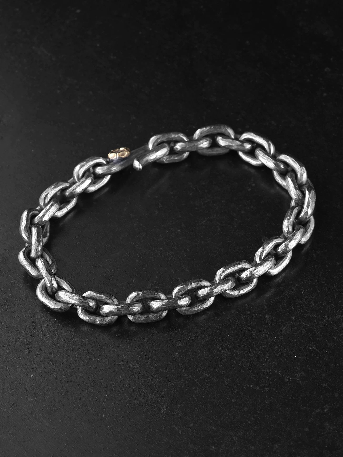 8.5mm Hammered Round Link 925 Silver Bracelet product view 2