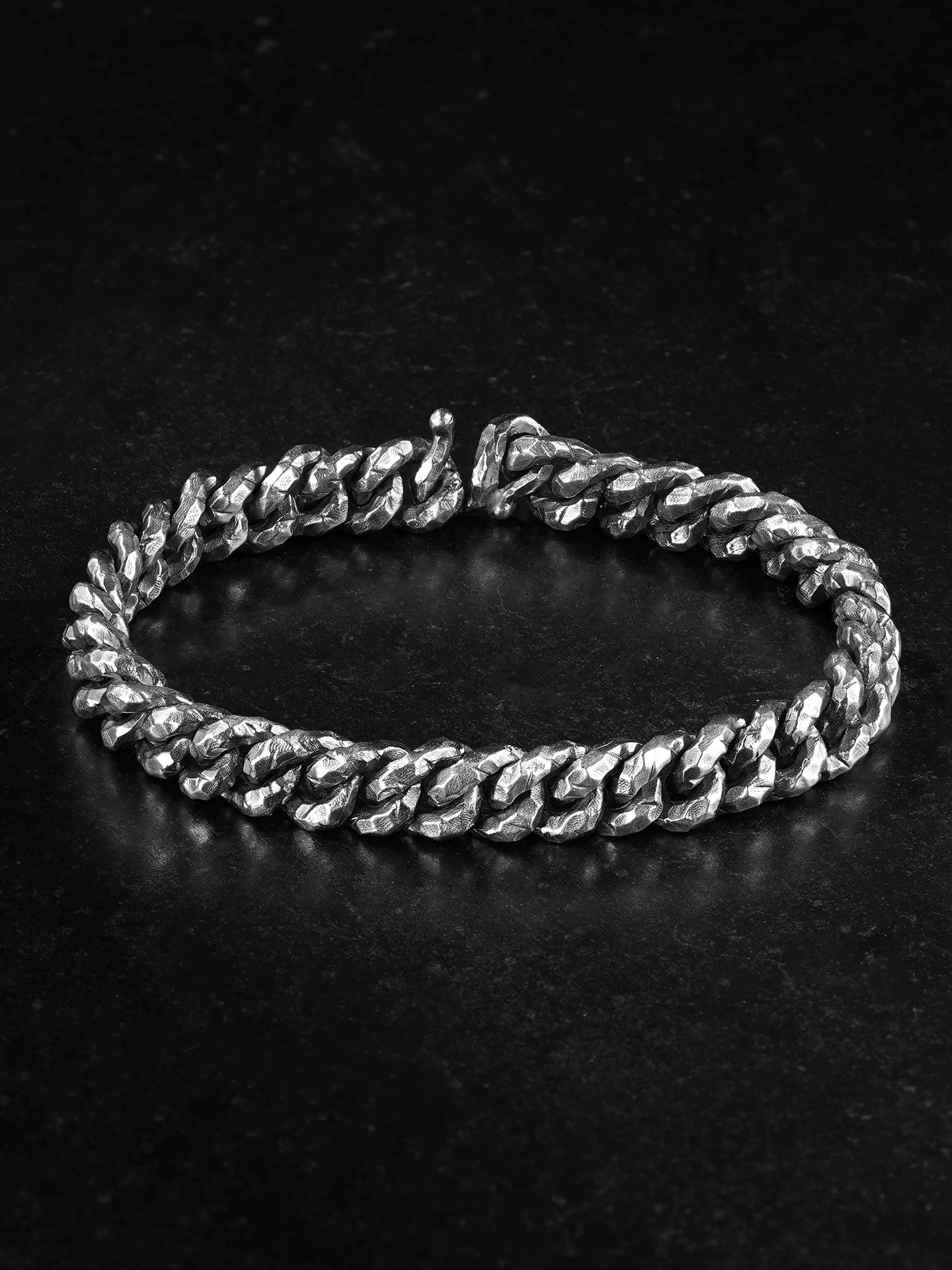 8.5mm Hammered Cuban Link 925 Silver Bracelet product view 2