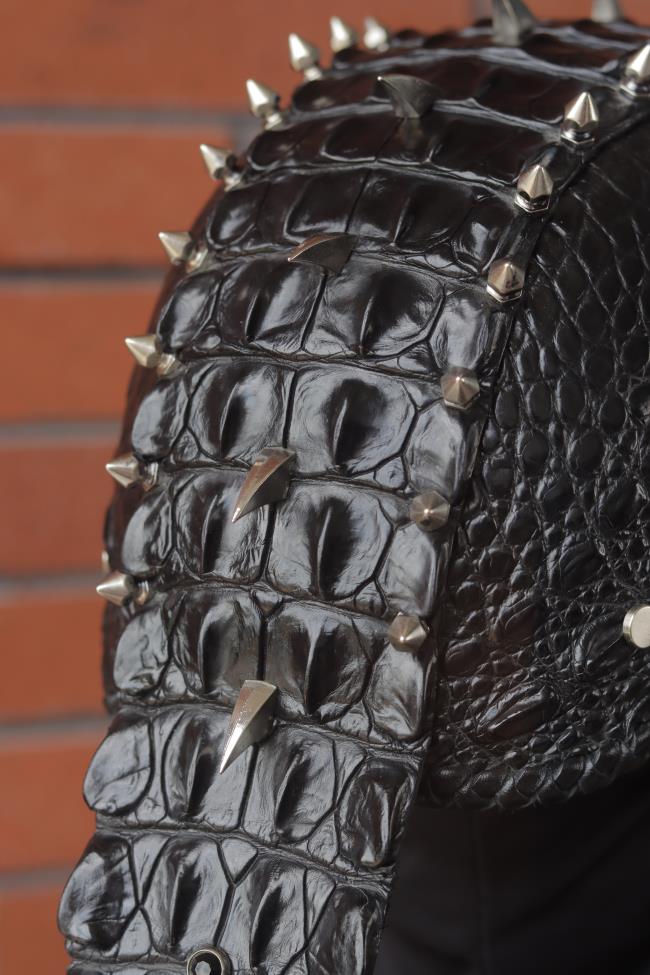 decorative-Half-helmet-Crocodile-Leather