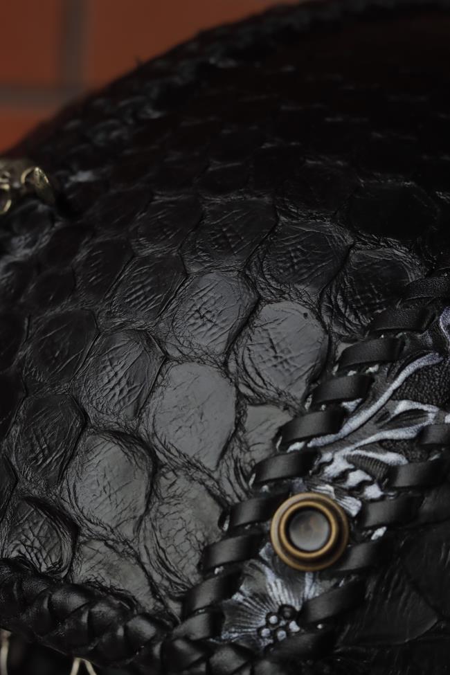 decorative-3/4helmet-Python-Leather