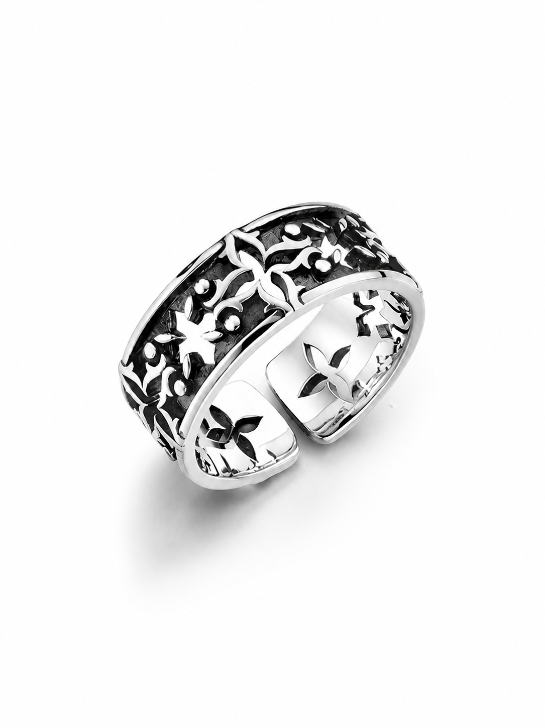 Black Four-Leaf Clover Sterling Silver Ring - product view