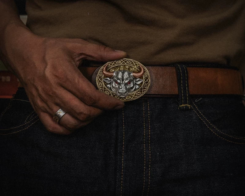 Bull 3D Relief Mixed-Metal Biker Belt Buckle detail view 2