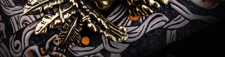 Carved Skull Full-Grain Leather Biker Belt with Brass Buckle – Leather carving detail