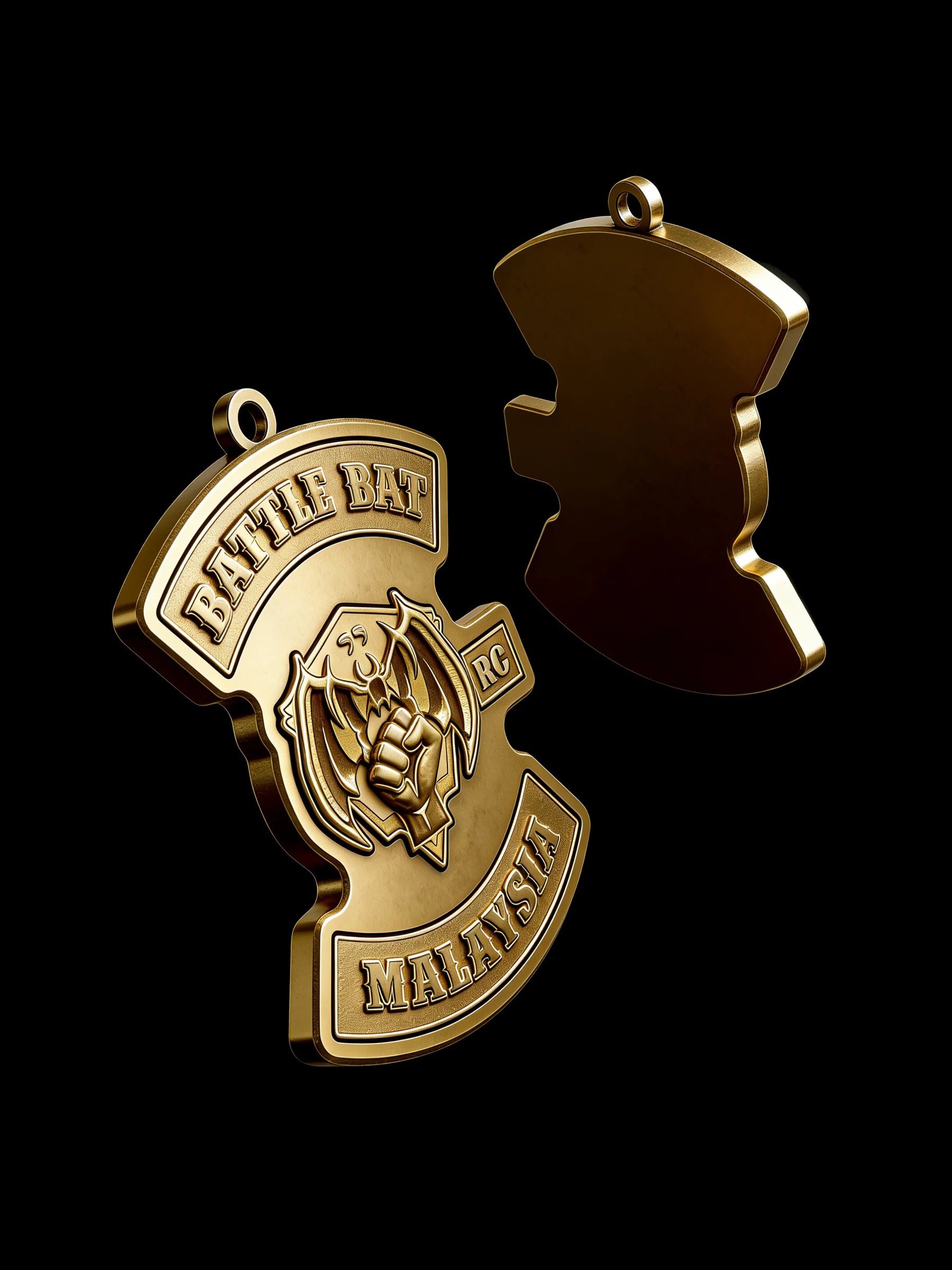 Custom battle helmet motorcycle club pendant craftsmanship reference, with chain