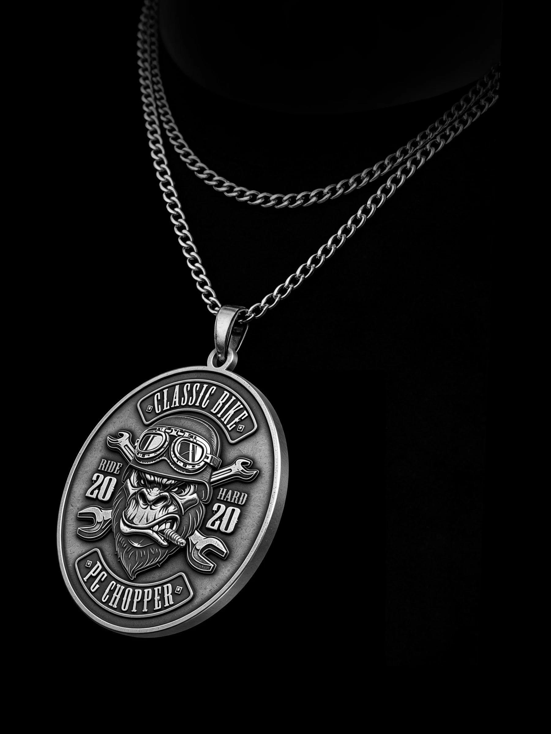 Custom helmeted gorilla motorcycle club pendant craftsmanship reference, with chain