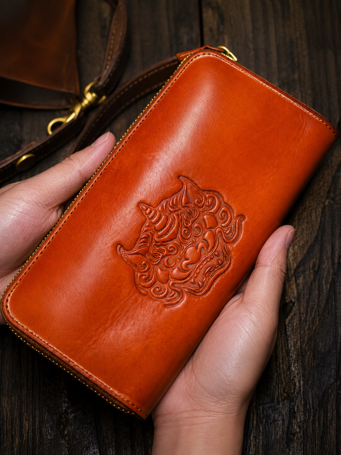 fortune guardian leather biker wallet close-up product view