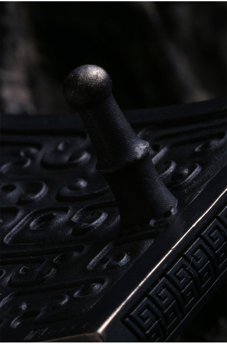Guardian Beast Sword Silver Biker Belt — detail view 12
