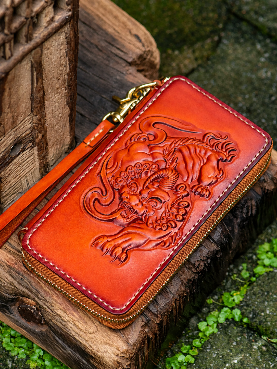 guardian lion full grain leather biker wallet 2