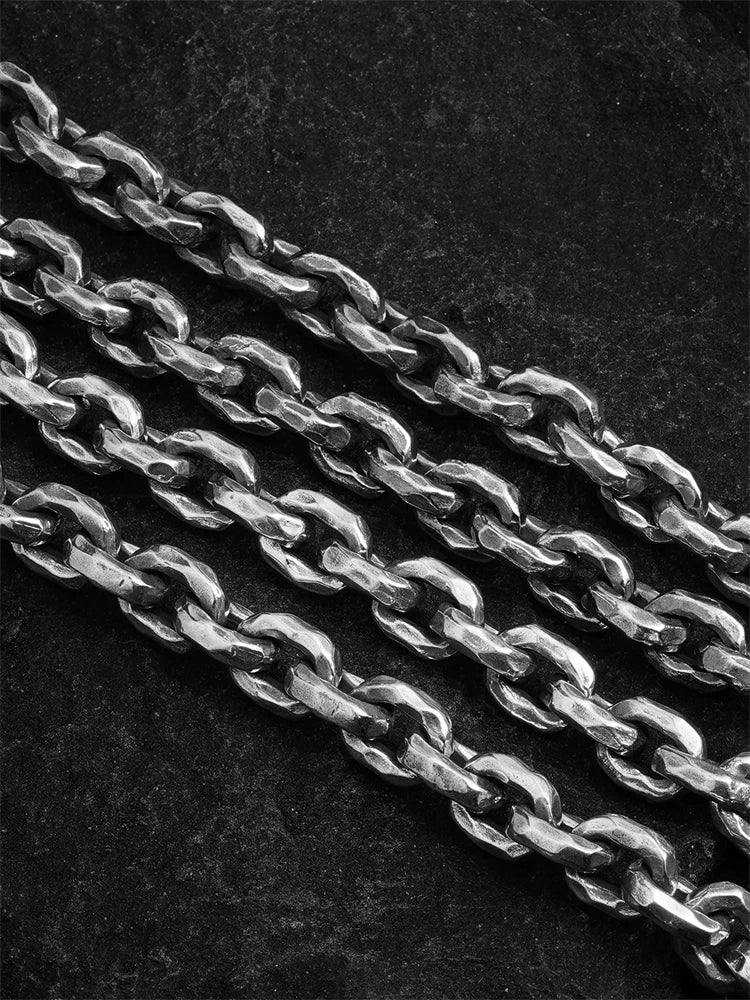 Hammered 8mm sterling silver biker necklace detail