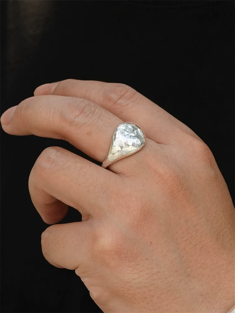 hammered oval signet 925 sterling silver biker ring — detail view
