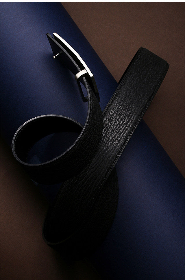 Hammered Silver Shark Leather Biker Belt — detail view 3