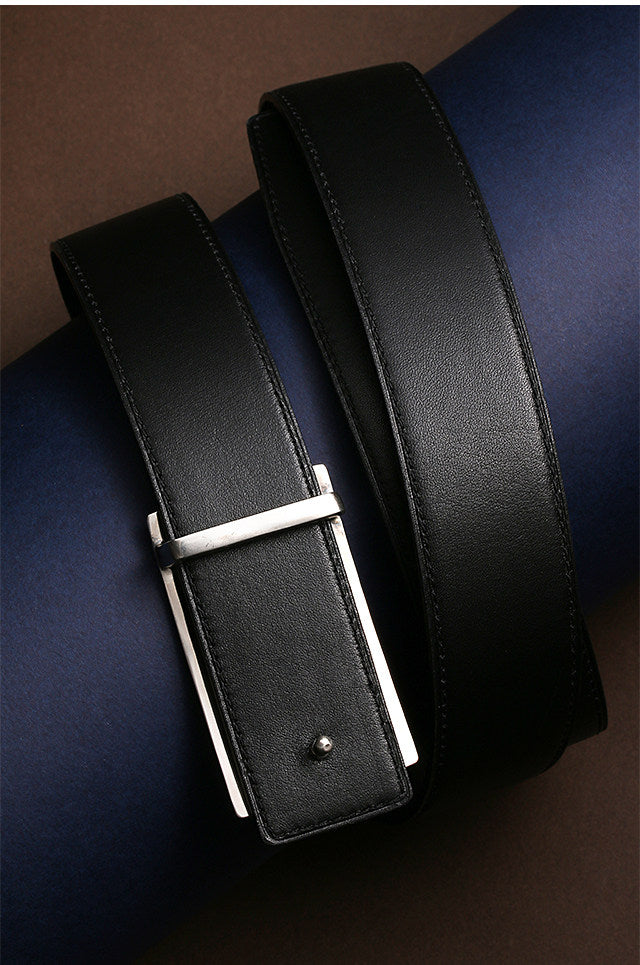 Hammered Silver Shark Leather Biker Belt — detail view 5