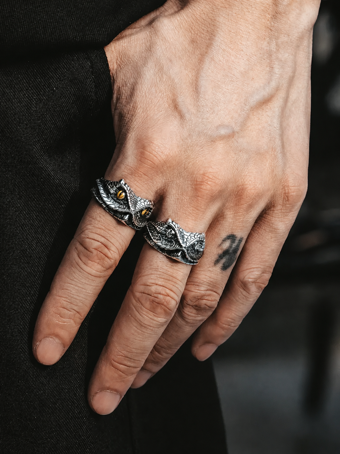 Horned Python Yellow Eye Sterling Silver Ring - product view 4