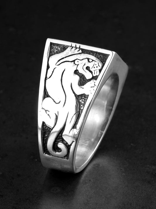 Leopard Signet 925 Sterling Silver Biker Ring - view 2