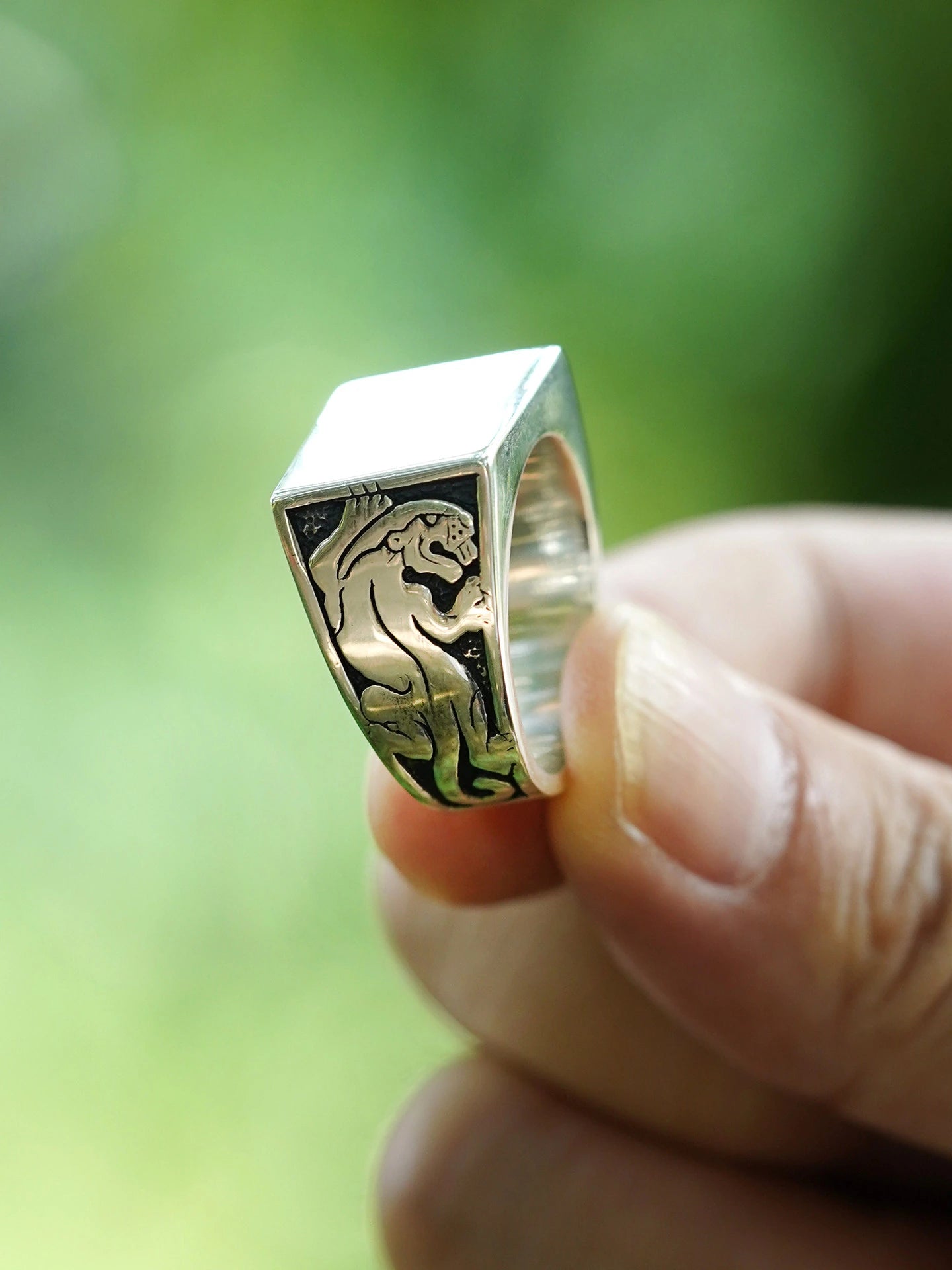 Leopard Signet 925 Sterling Silver Biker Ring - view 3