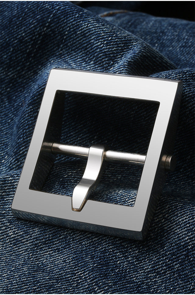 Minimal Square Silver Bridle Leather Biker Belt — detail view 4