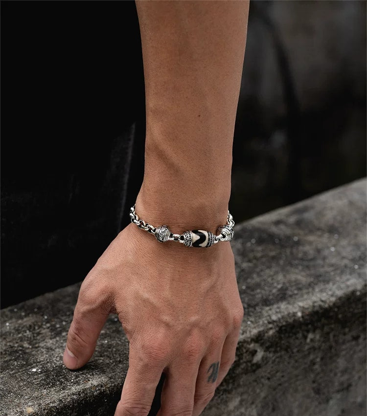 Natural Agate Dzi Bead Sterling Silver Bracelet – design view 1