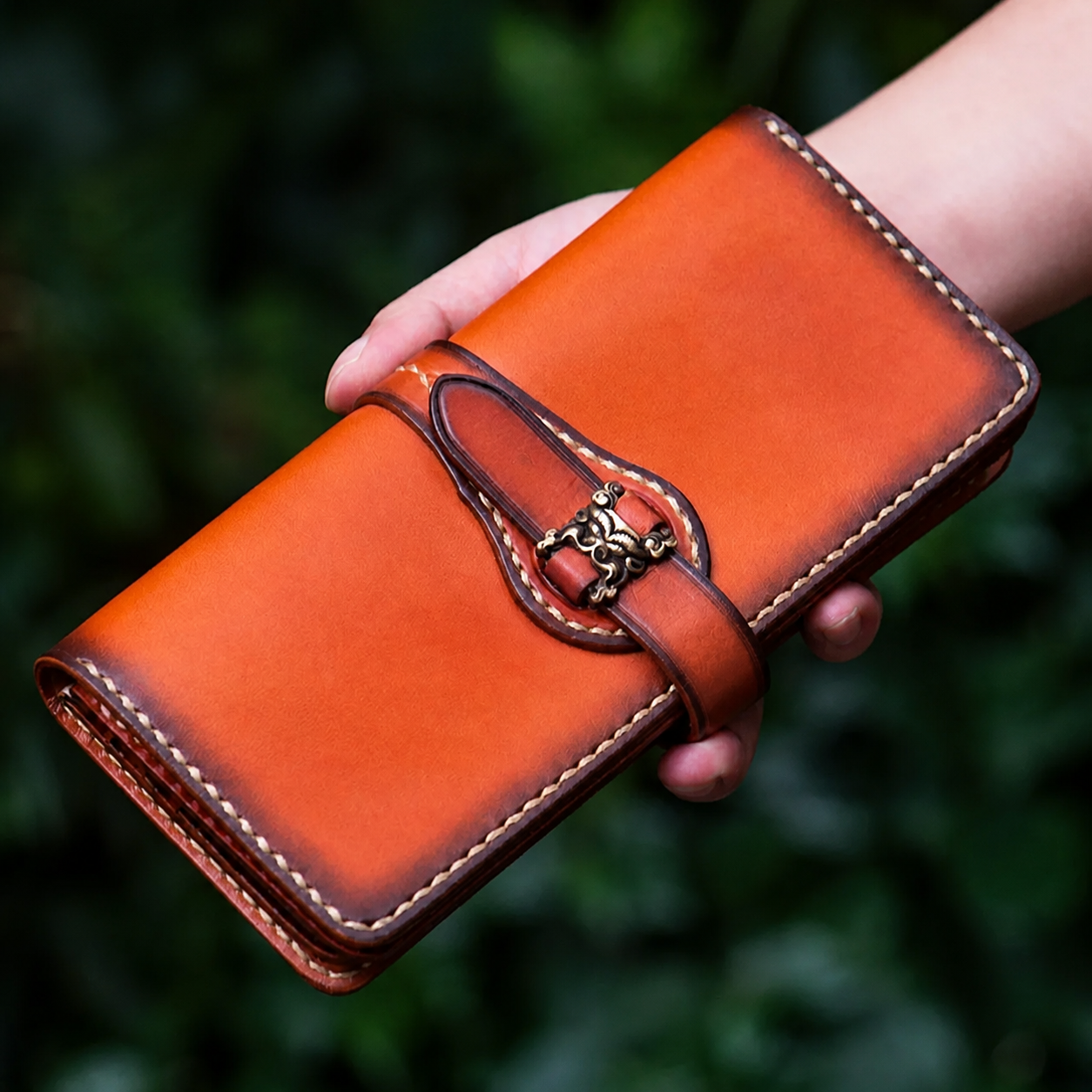 QB0290 Brown leather biker phone wallet