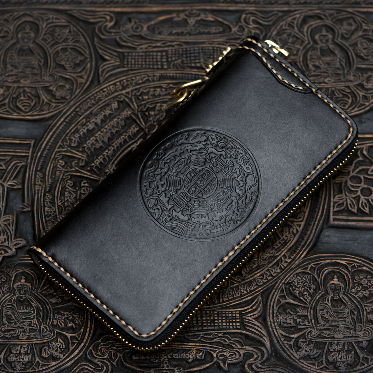 black nine-palace full-grain leather biker long wallet without wrist strap