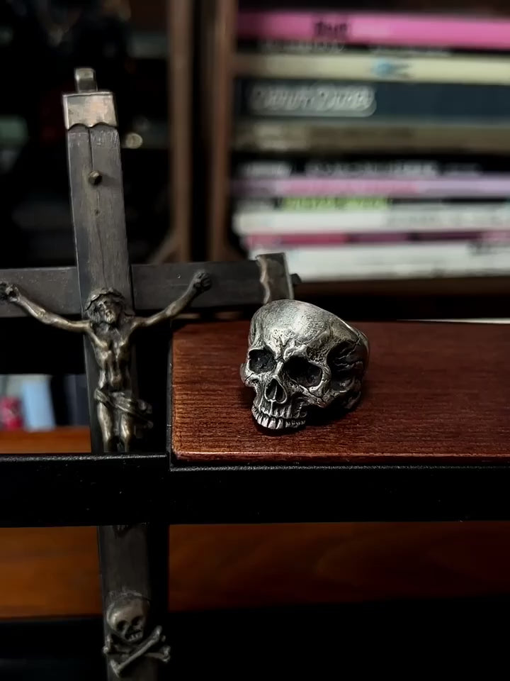 Jawless Skull 925 Sterling Silver Biker Ring — product video