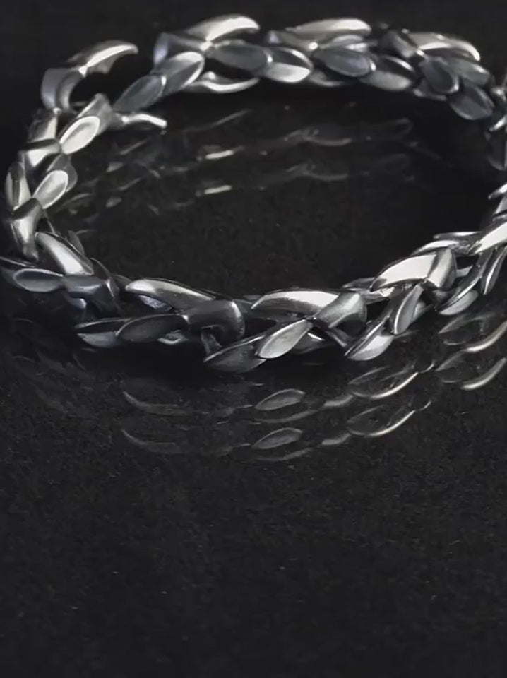 Eagle Claw Dragon Fang 925 Silver Bracelet product video