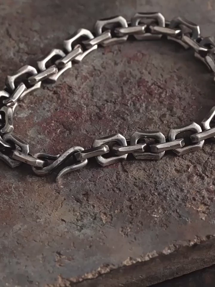 8.5mm Angular Link 925 Sterling Silver Bracelet product video