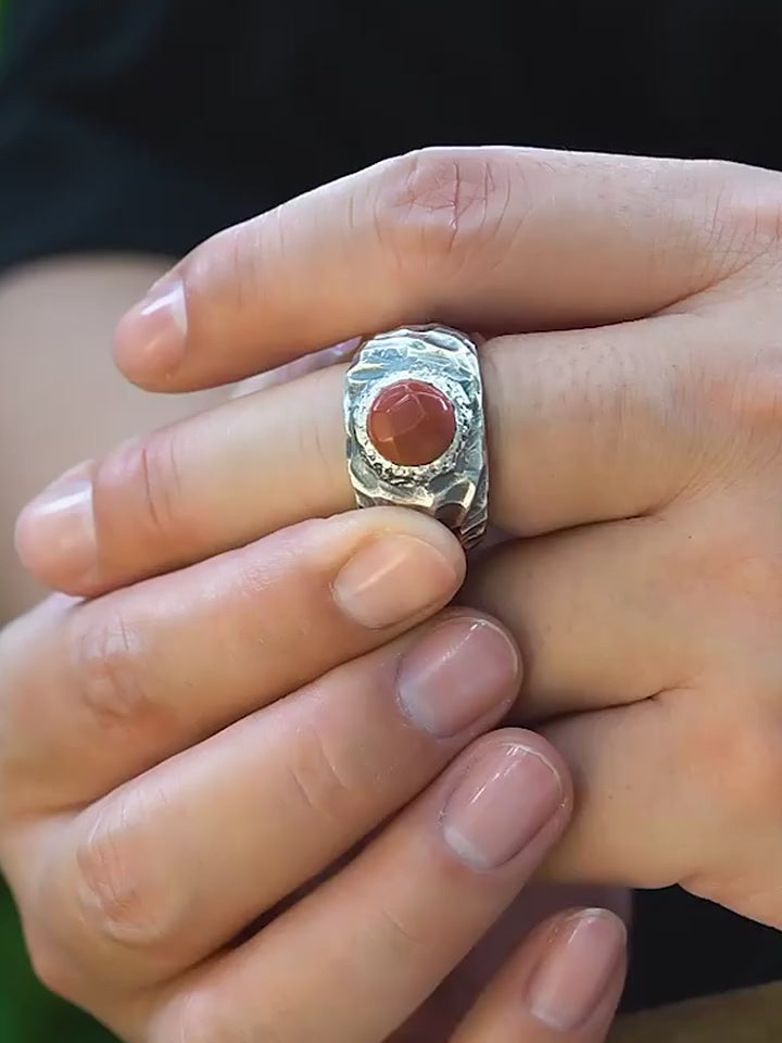 Hammered Red Agate 925 Sterling Silver Biker Signet Ring product video