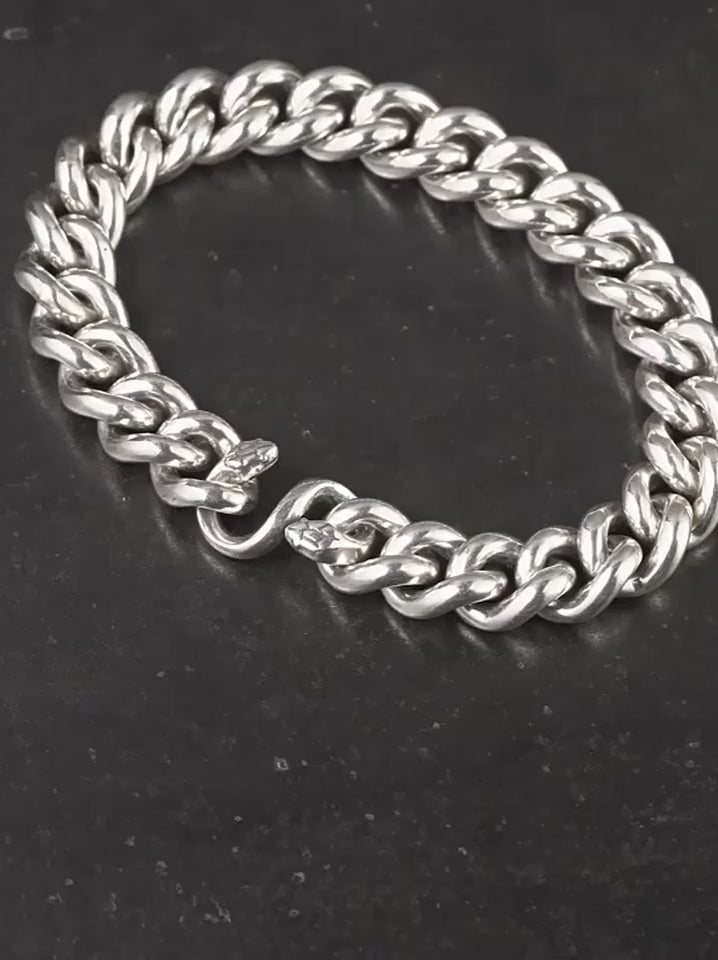 903492271231 biker bracelet product video