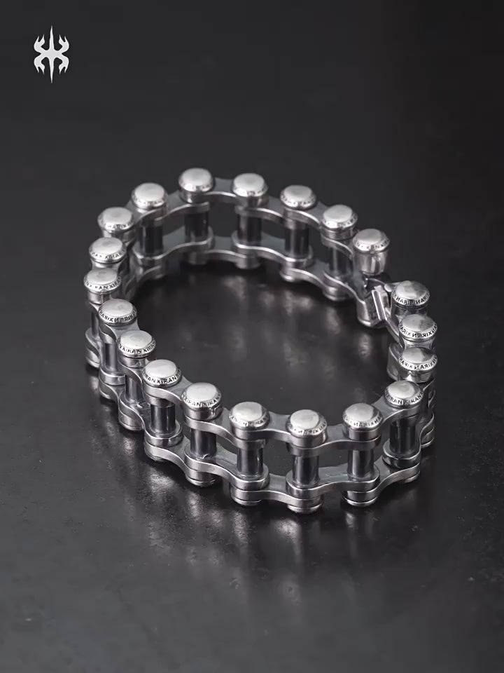 Heavy Tank Link 925 Sterling Silver Biker Bracelet product video