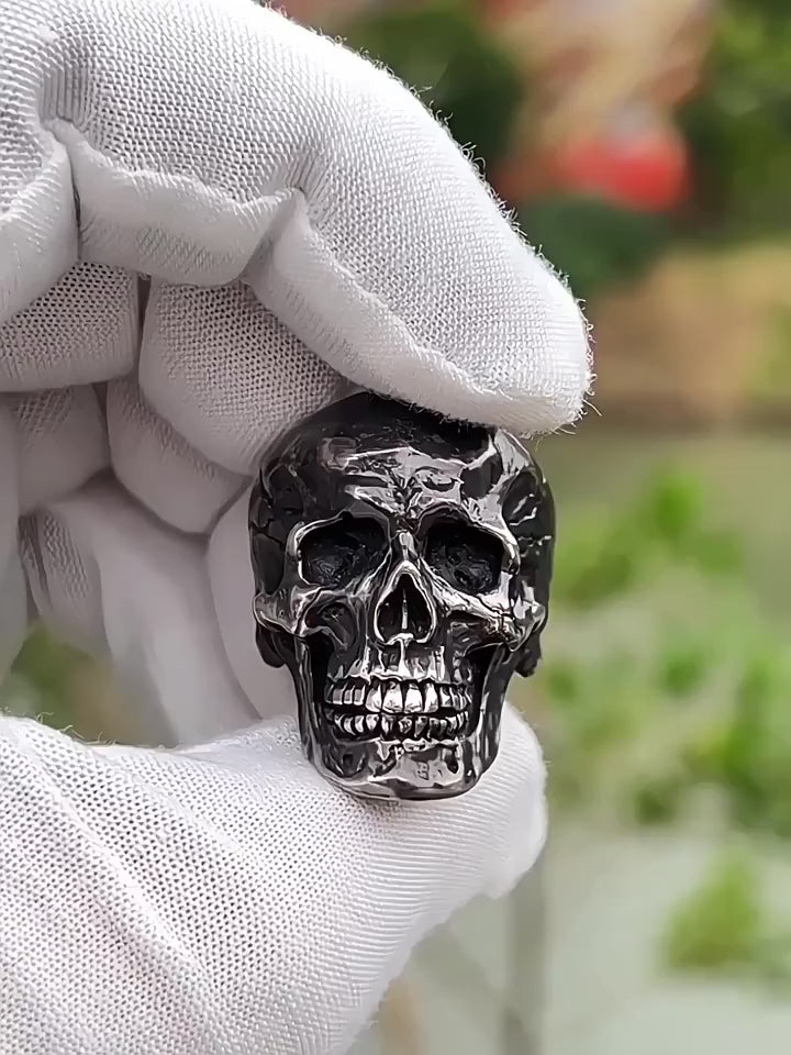 Anatomical Skull 925 Sterling Silver Biker Ring — product video